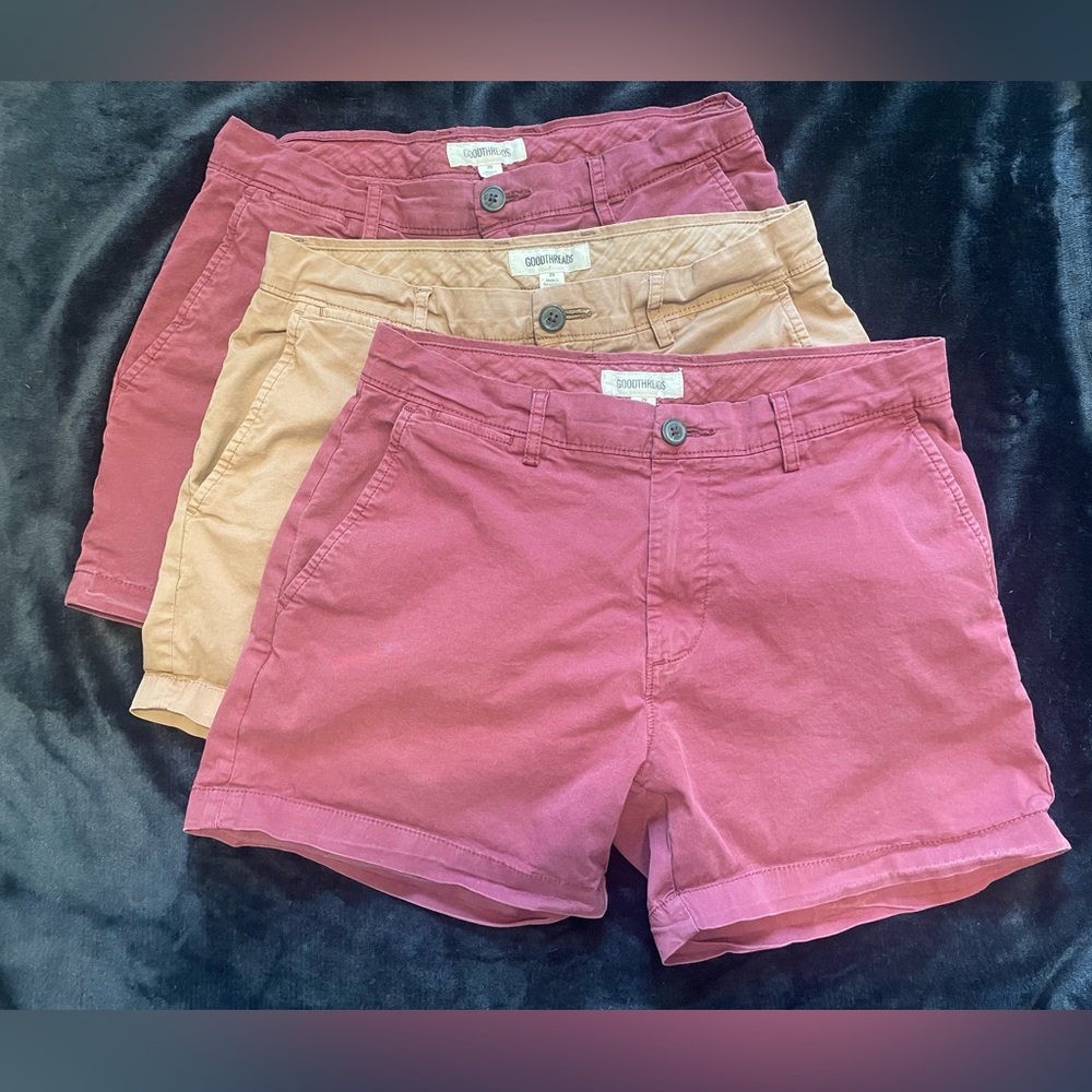 Goodthreads Men’s Shorts Bundle of 3 Red, Khaki Chinos Small 5” inseam, 29 waist